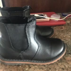 Umi boys boots